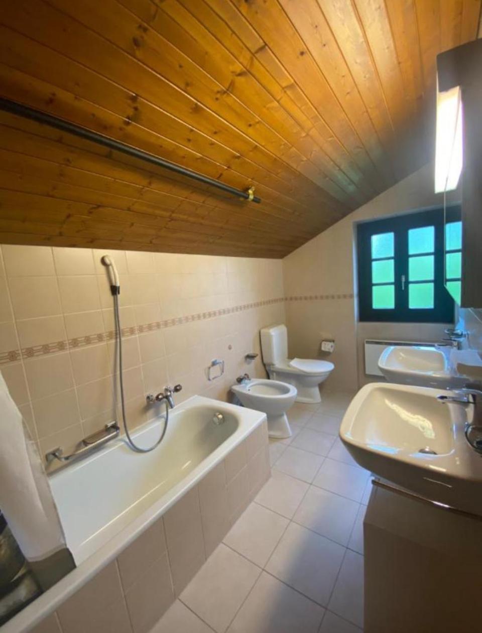 Bellavista Cureglia Bed & Breakfast Exterior foto